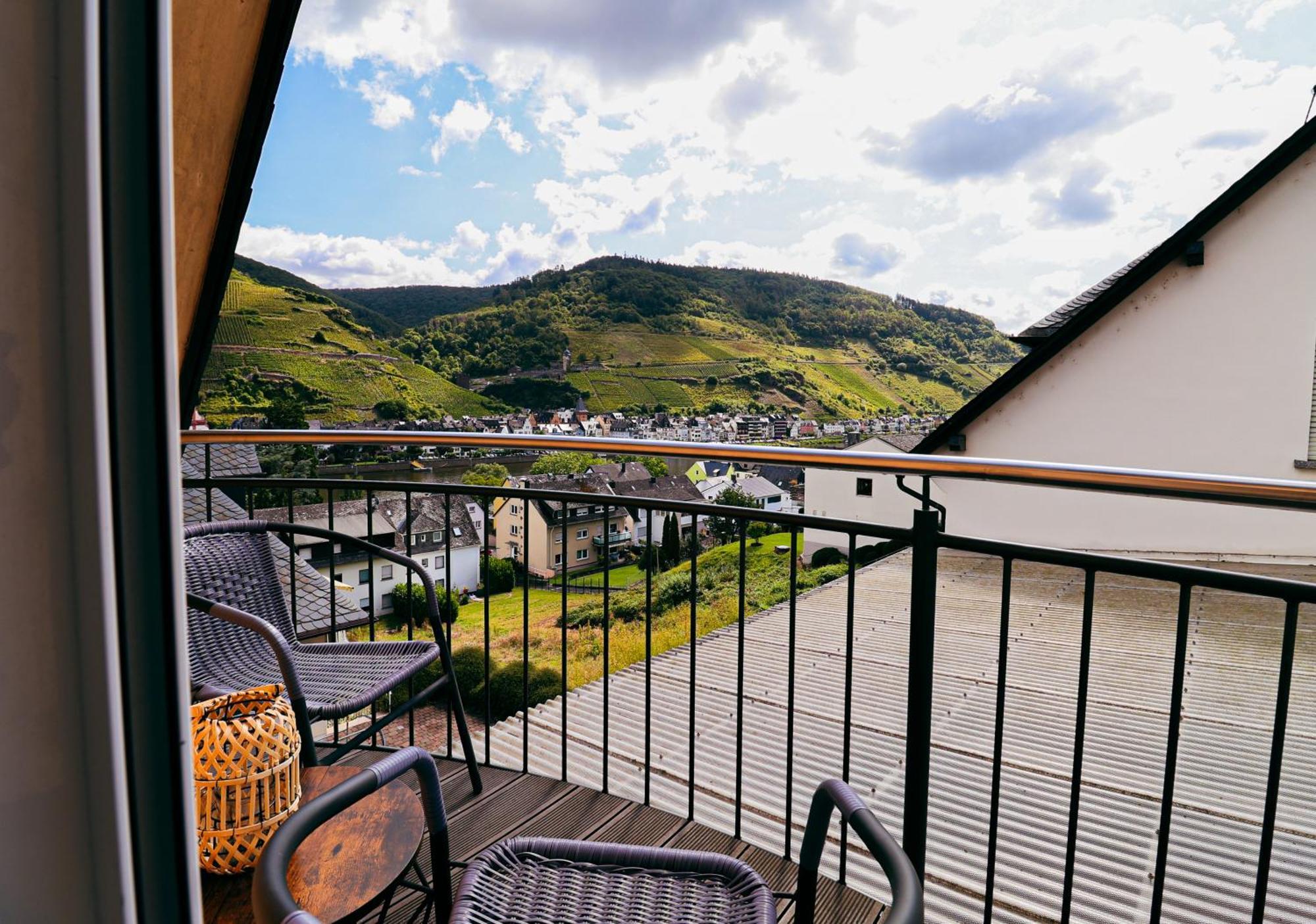 Sweet Six, Balkon, Netflix, Boxspringbetten, Hochwertiges Bad Zell an der Mosel Kültér fotó